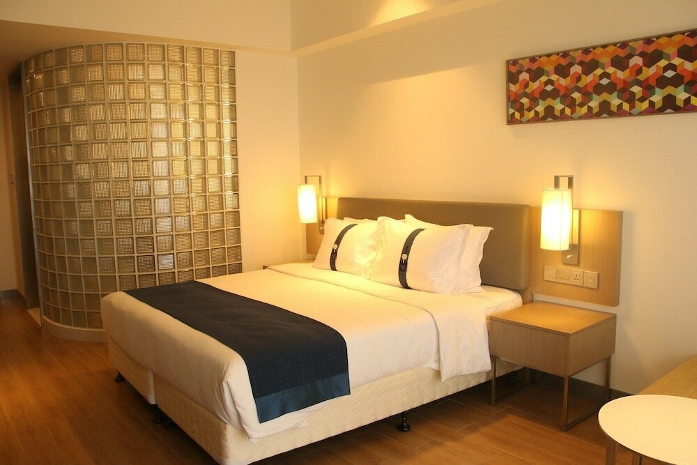 Фото Holiday Inn Express Haikou West Coast, an Ihg Hotel