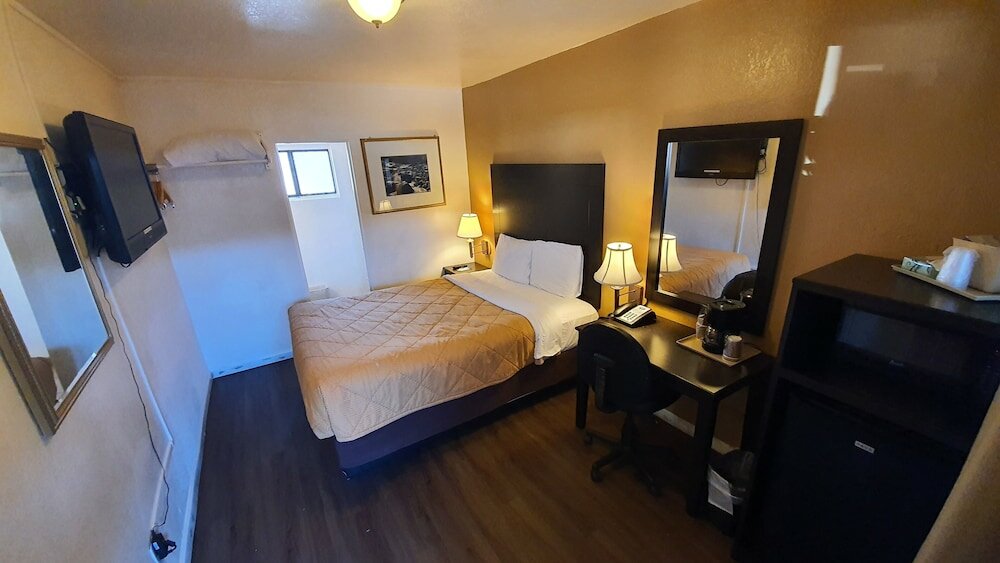 Фото Rodeway Inn Flagstaff - Downtown