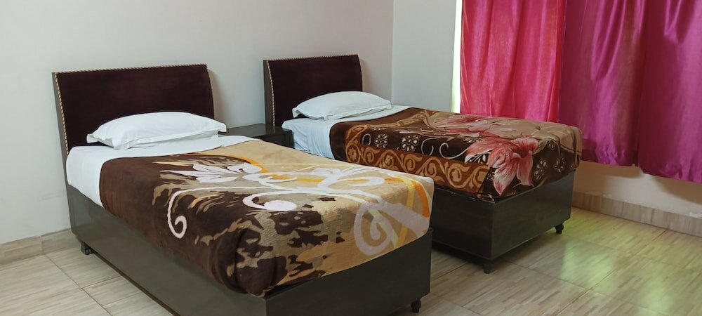 Фото Hotel Galaxy Intercontinental