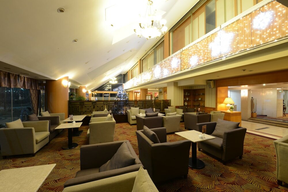 Фото Onyang Hot Spring Hotel