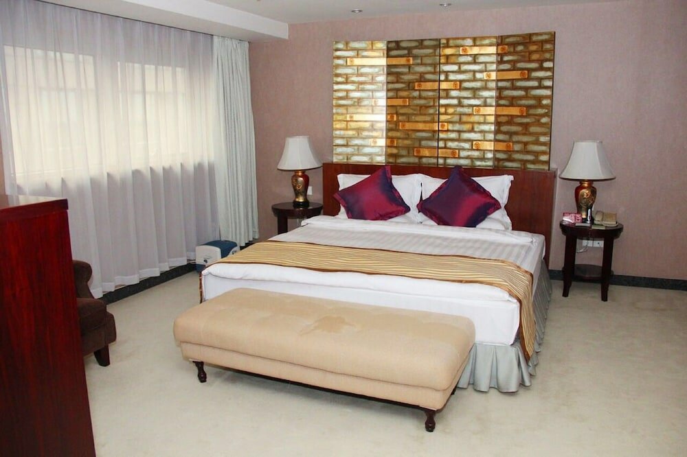 Фото The North Garden