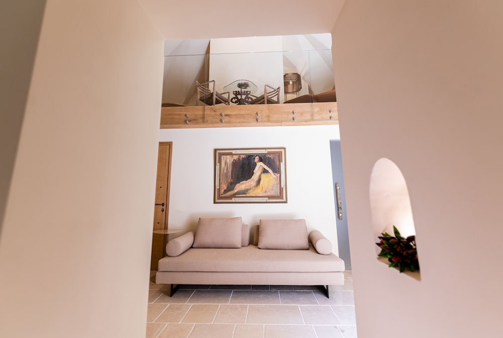 Фото Pollicastro Boutique Hotel