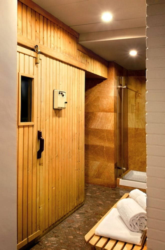 Фото Hotel Silken Ramblas