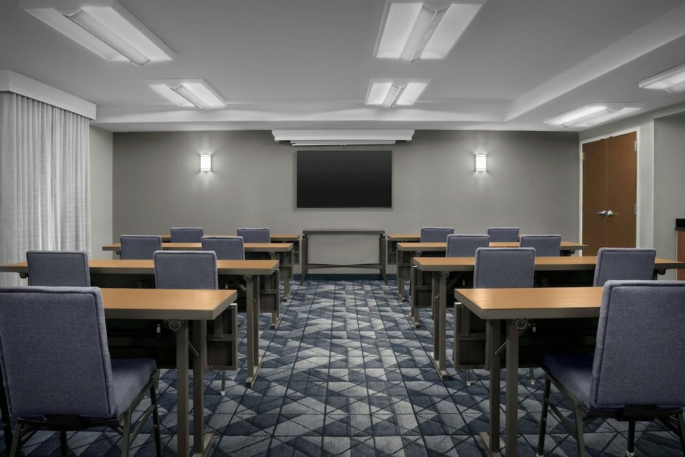 Фото Courtyard by Marriott Spokane Downtown at the Convention Ctr