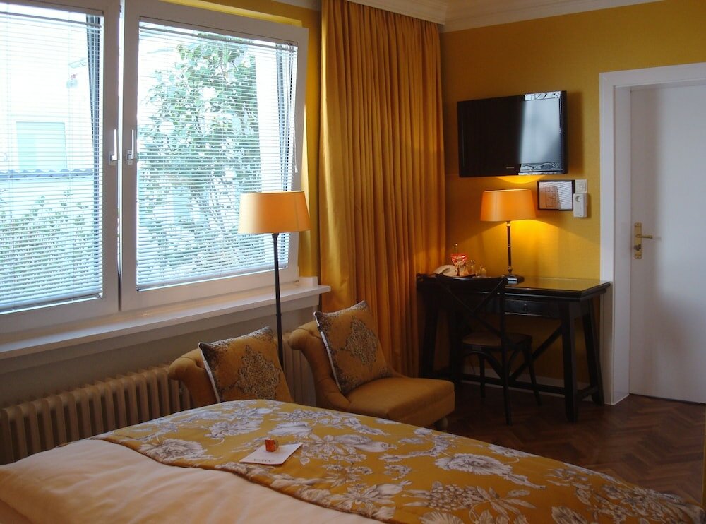 Фото Hotel Sir & Lady Astor