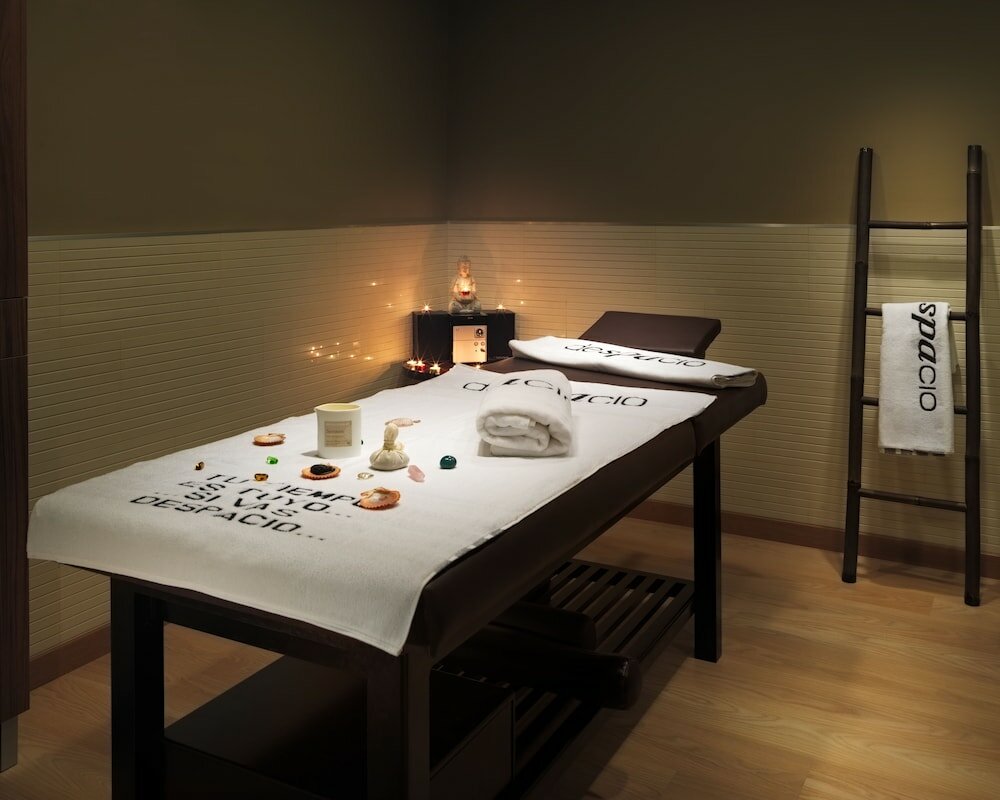 Фото H10 Salauris Palace