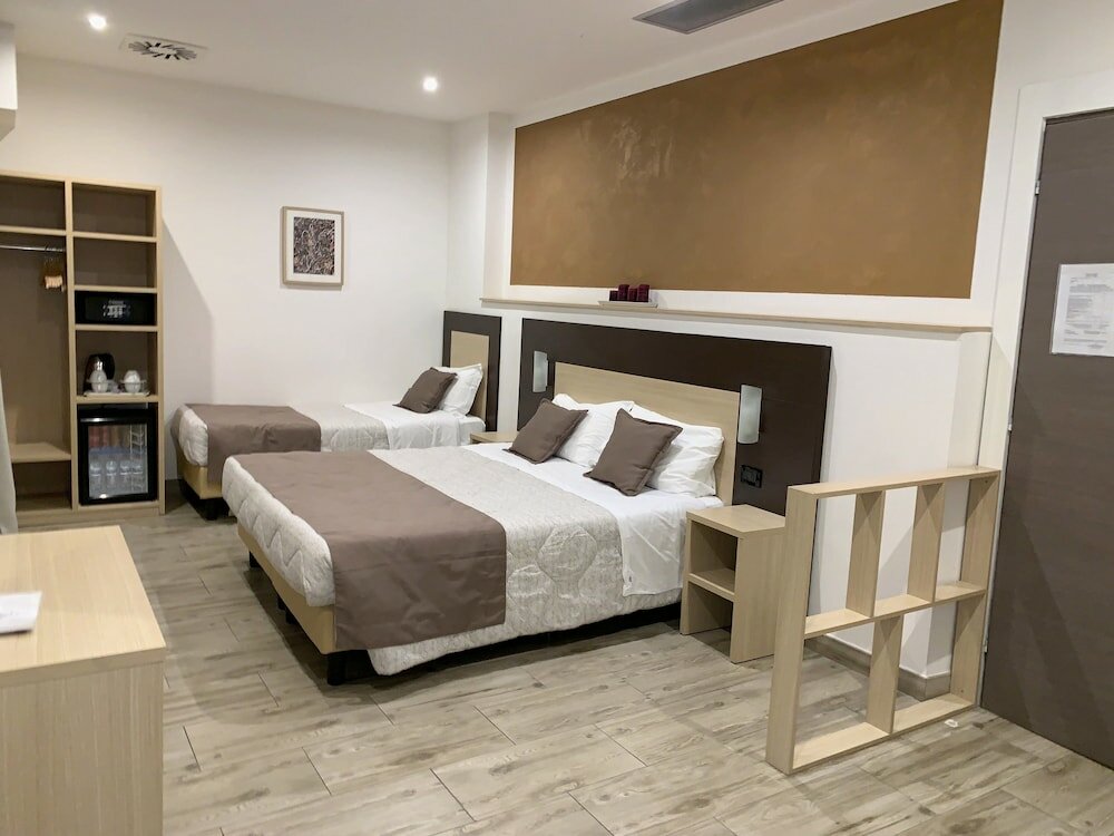 Фото Hotel Luxor Florence