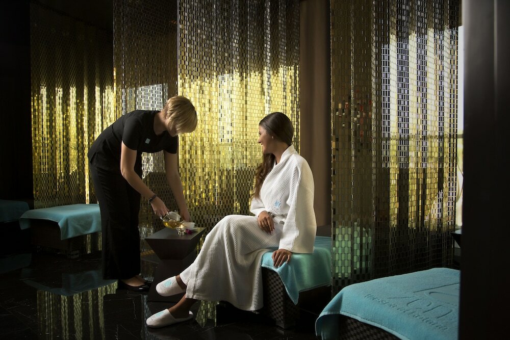 Фото Al Ain Rotana