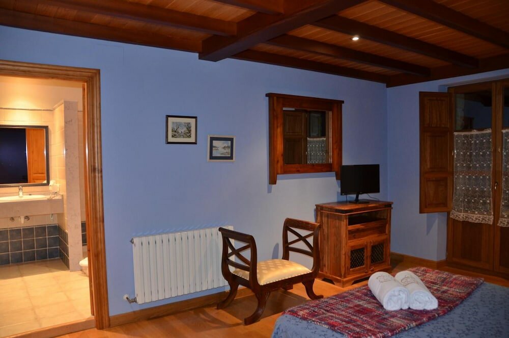 Фото Hotel Casona de Tresali