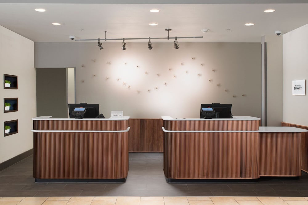 Фото Courtyard by Marriott Galveston Island