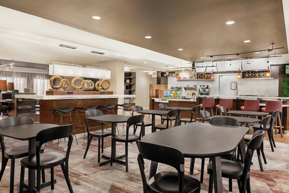 Фото Courtyard by Marriott Roseville