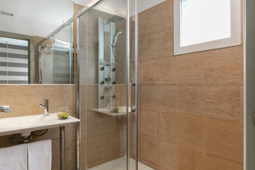 Фото Globales Acis Galatea