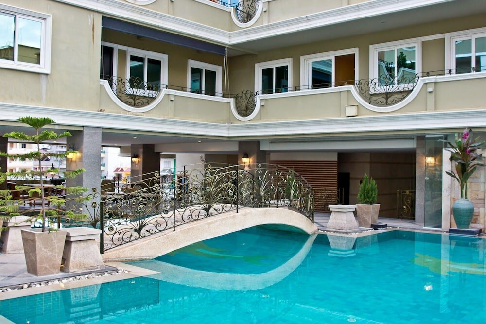 Фото Lk Royal Suite Pattaya