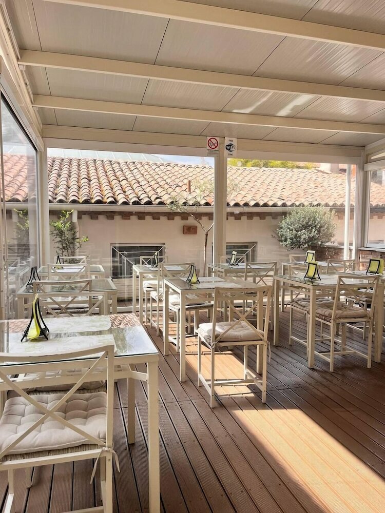 Фото Avanguardia Art Club