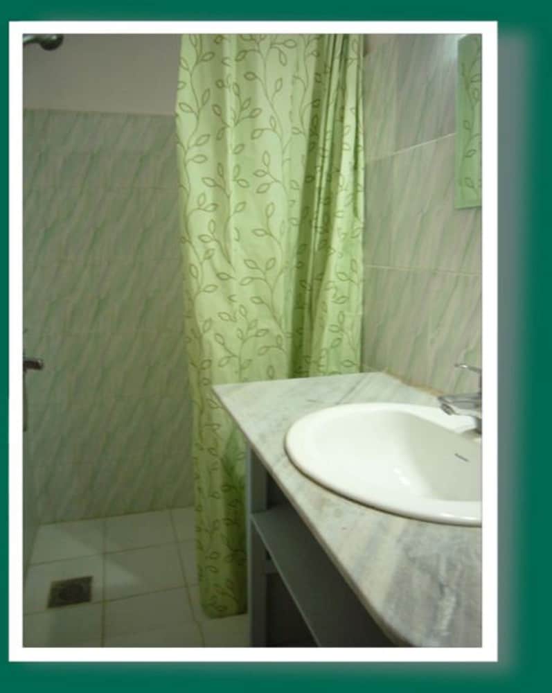 Фото Le Rhododendron Chambres D'hotes