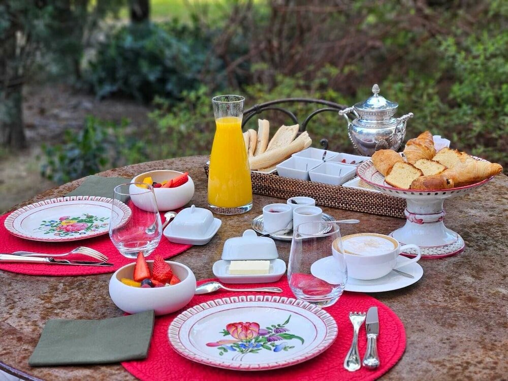 Фото La Divine Comédie - Demeure Privée & SPA