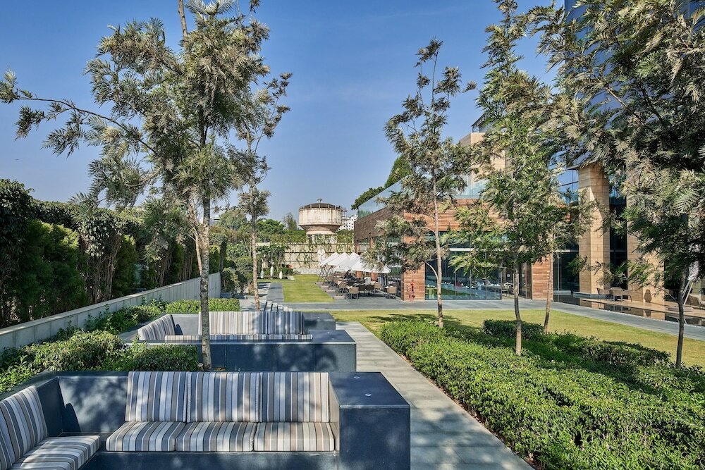 Фото The Den Bengaluru