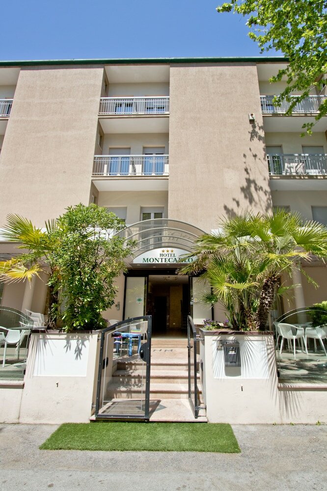 Фото Hotel Montecarlo