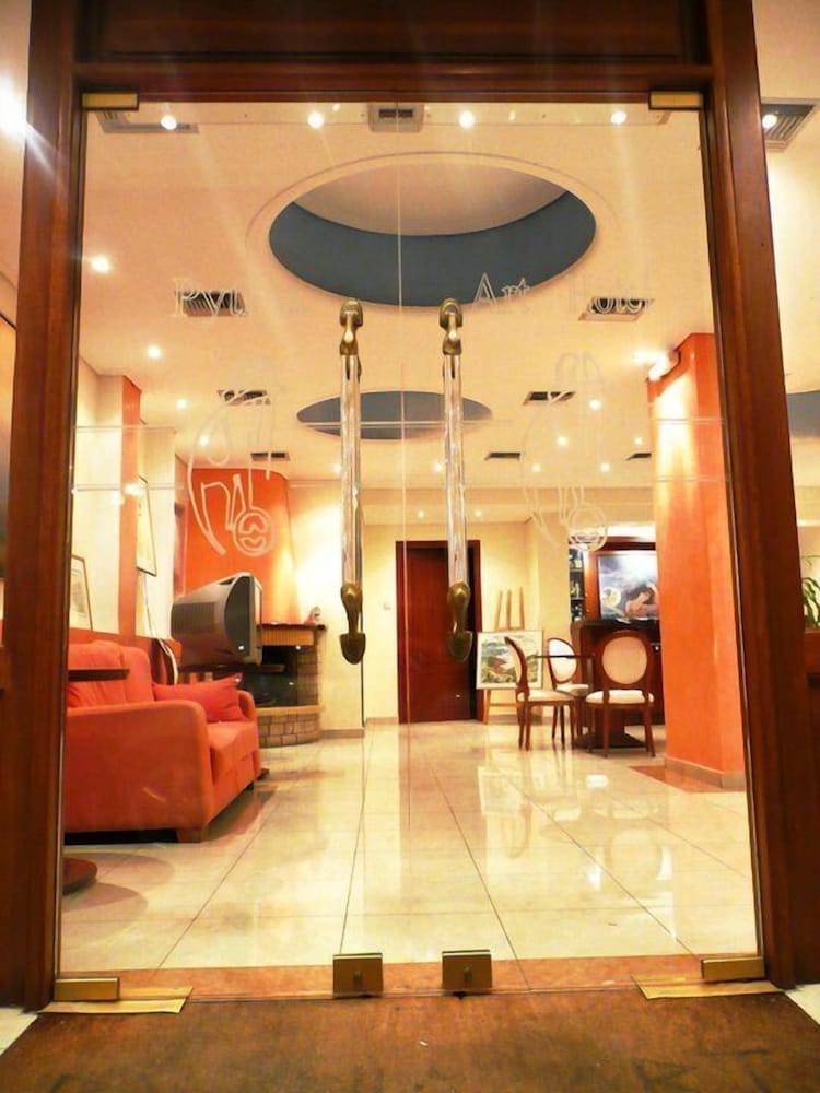 Фото Art Pythia Hotel