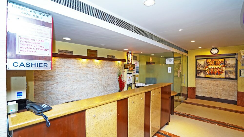 Фото Hotel Pooja Palace