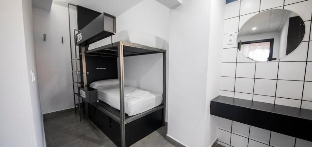 Фото Bea Beach Hostel