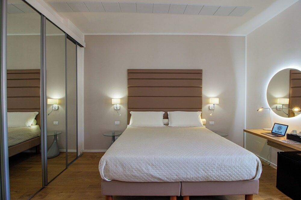 Фото Album Boutique Rooms