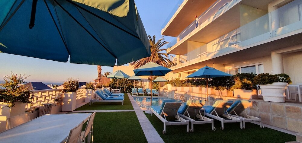 Фото The Clarendon - Bantry Bay