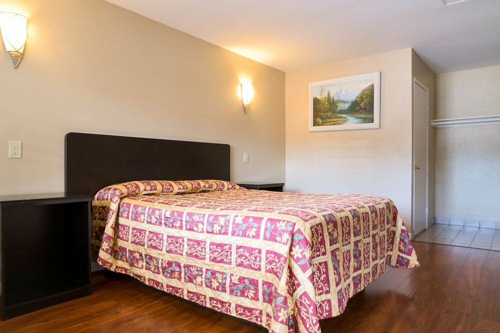 Фото Covina Motel