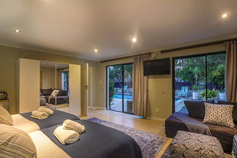 Фото Atlantic Bay Lodge