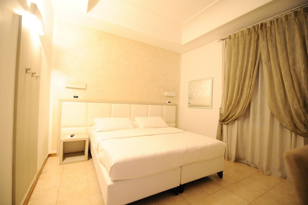 Фото Artemisia Palace Hotel