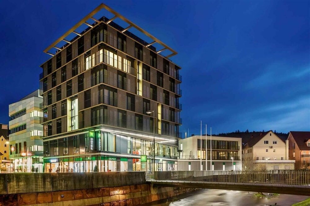 Фото отеля 1