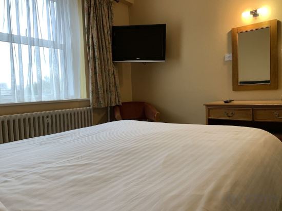 Фото The Trouville Hotel
