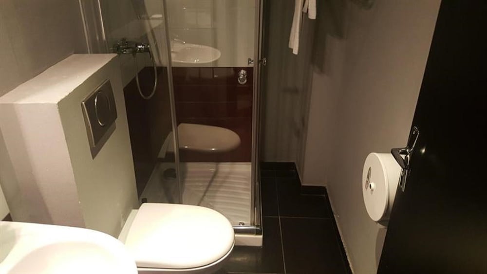 Фото Café hôtel de l'Avenir