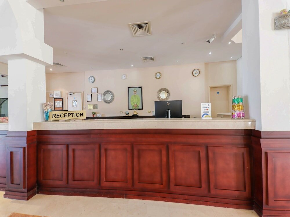 Фото Capital O133 Al Sawadi Beach Resort & SPA