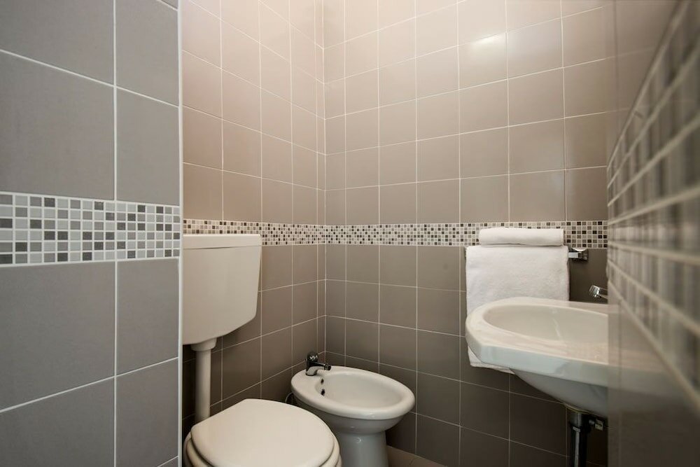 Фото Hotel Scarlet