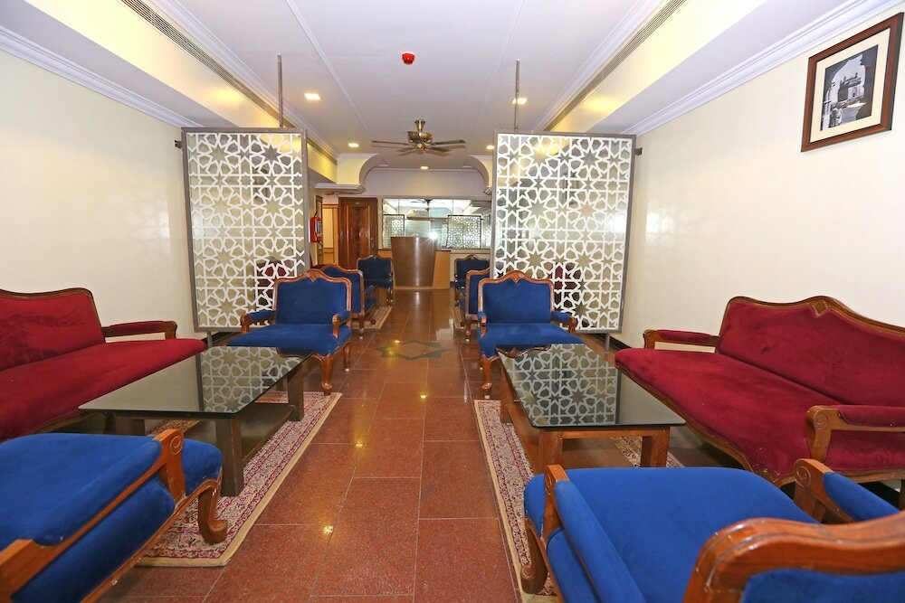 Фото Gulf Hotel Colaba
