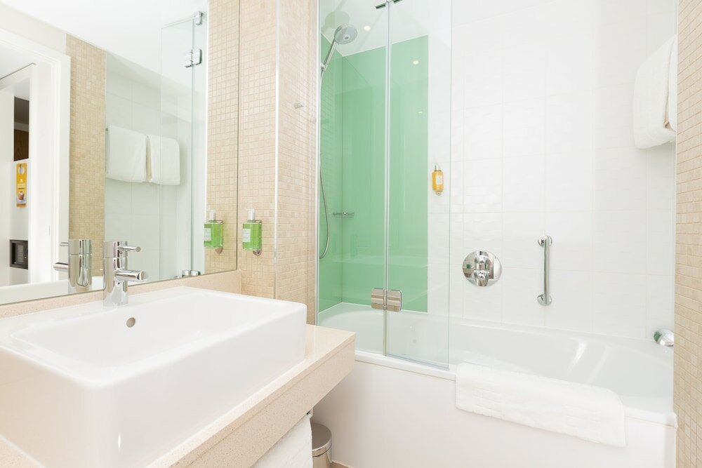 Фото Holiday Inn Manchester - MediaCityUK