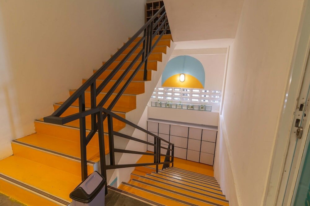 Фото Wonderloft Hostel