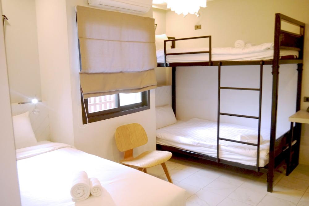 Фото We Terminal Hotel