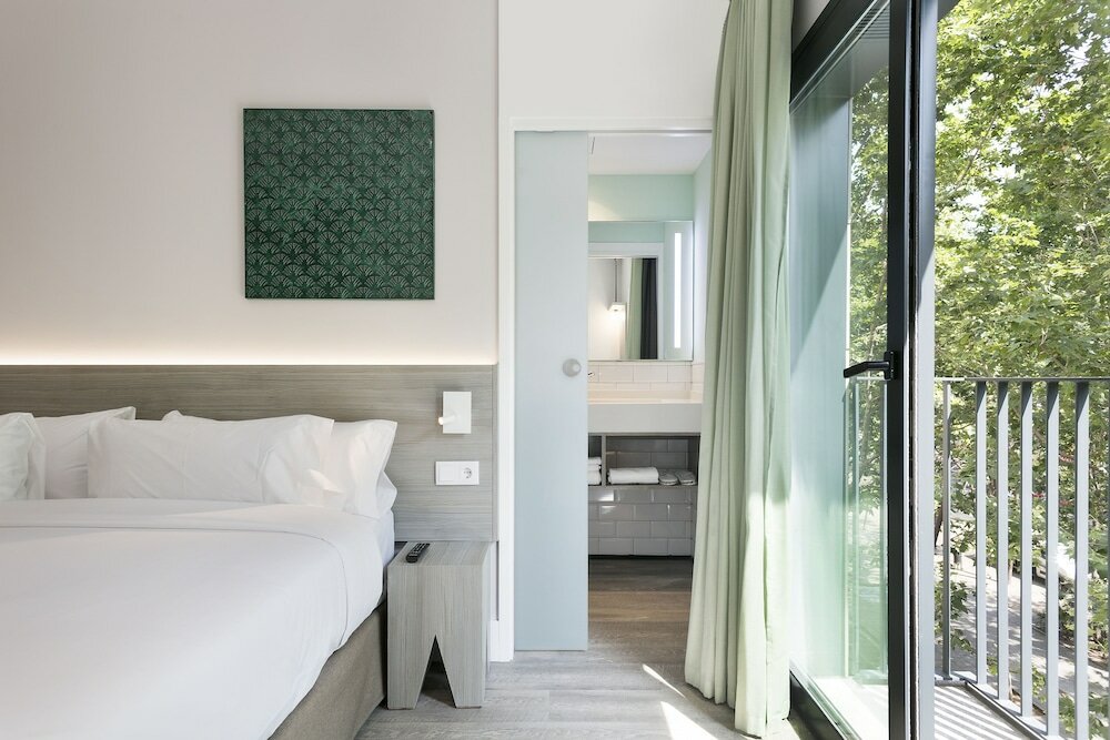 Фото Niu Barcelona