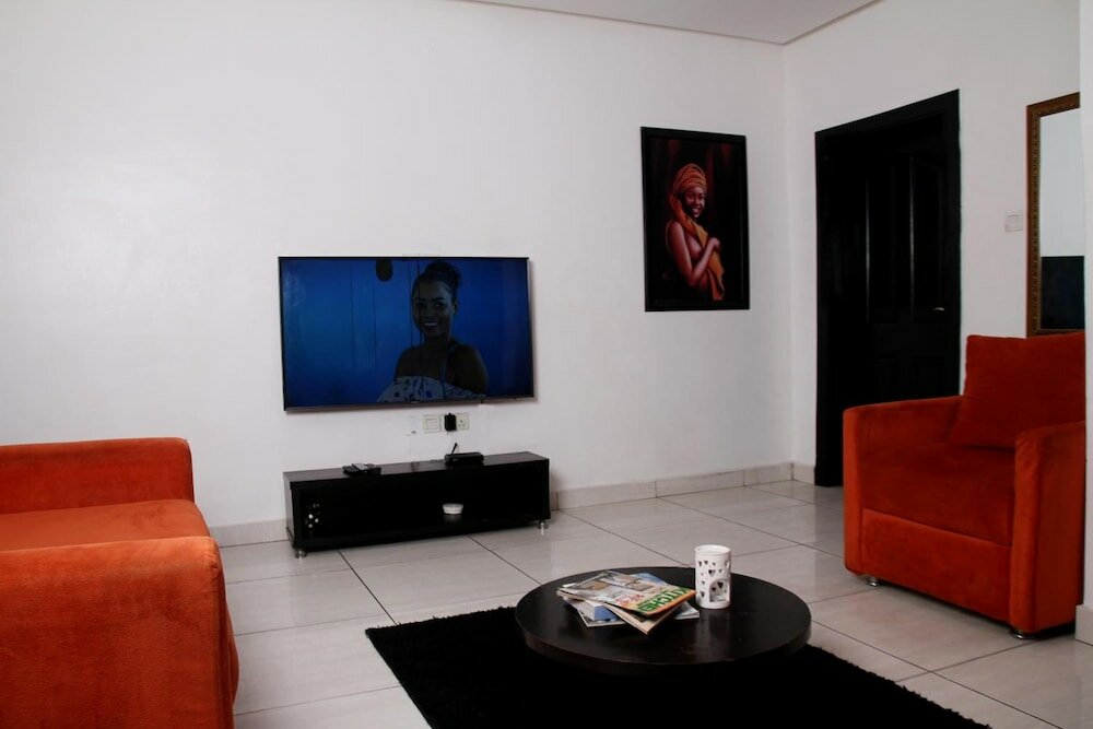 Фото H3 Luxury Cottage