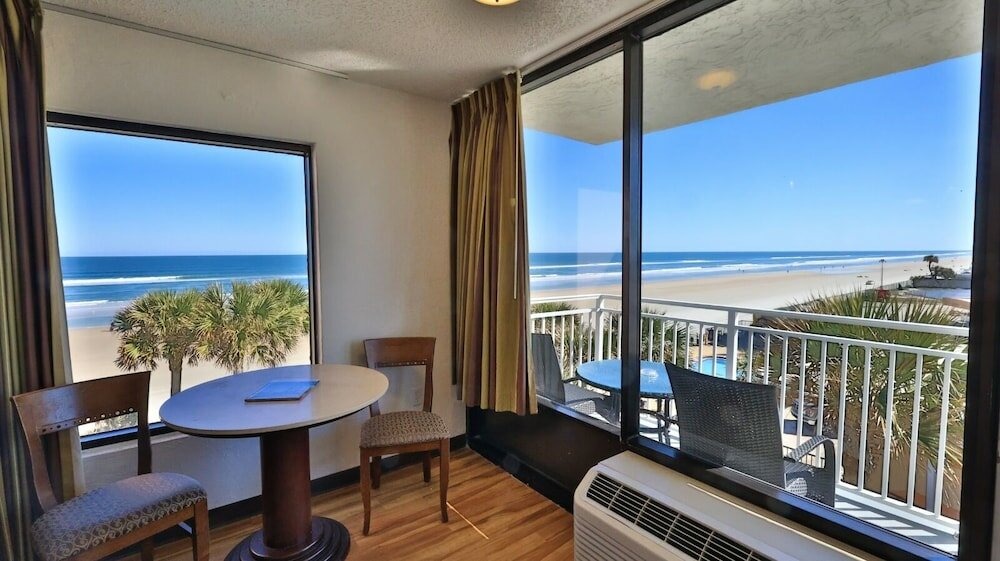 Фото Flamingo Inn Beachfront