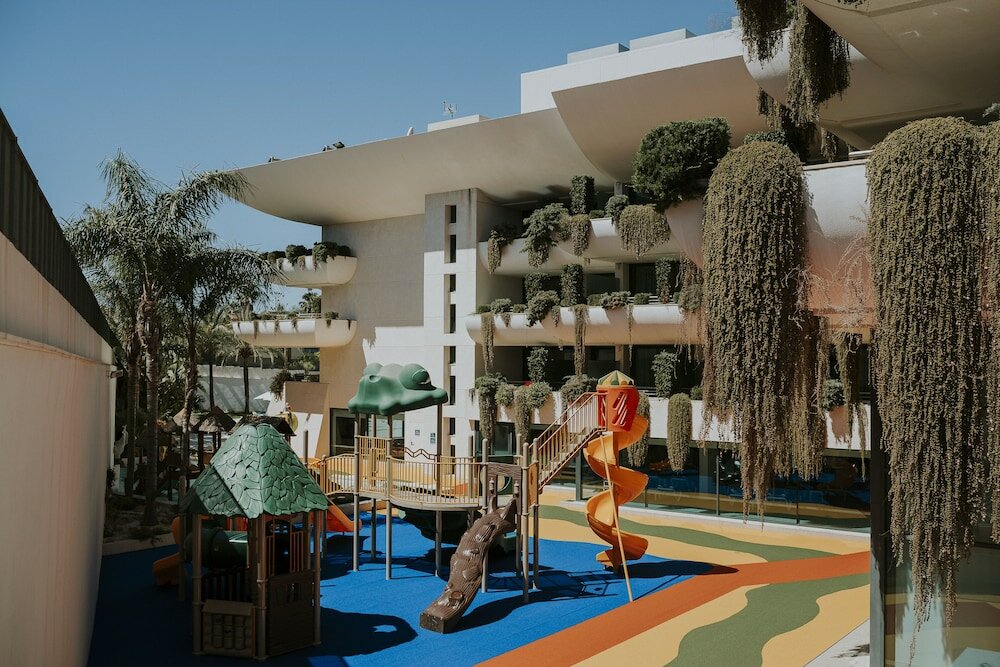 Фото Hotel Deloix Aqua Center