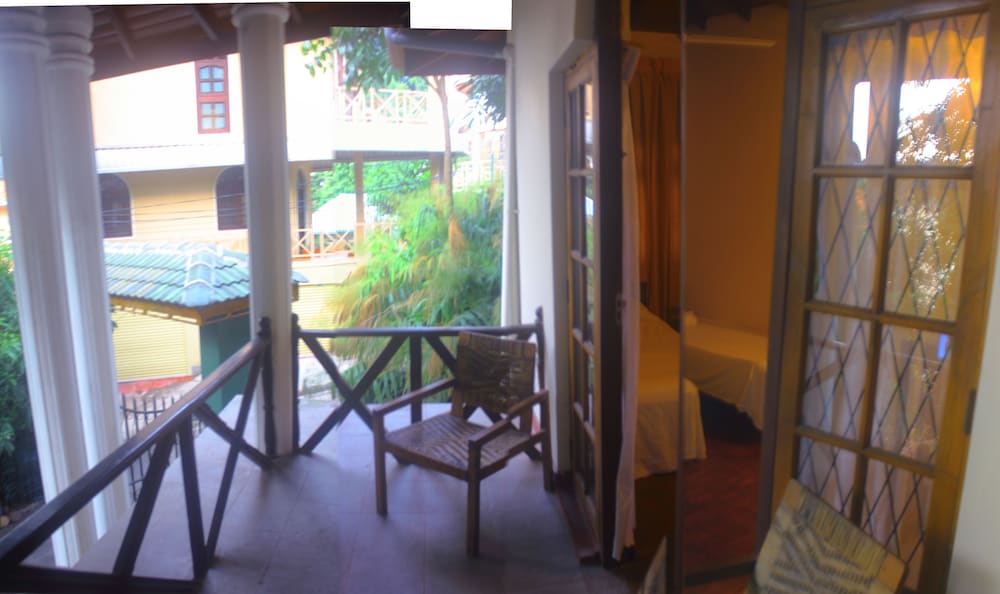 Фото Tree Breeze Inn