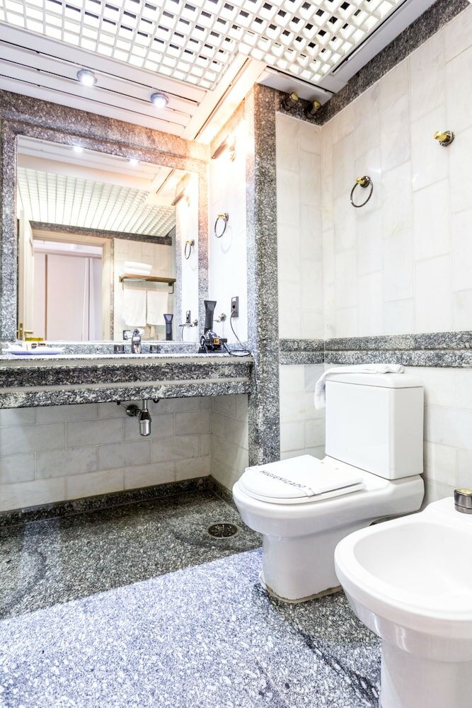 Фото Hotel Golden Park Campinas Cambuí By Nacional Inn