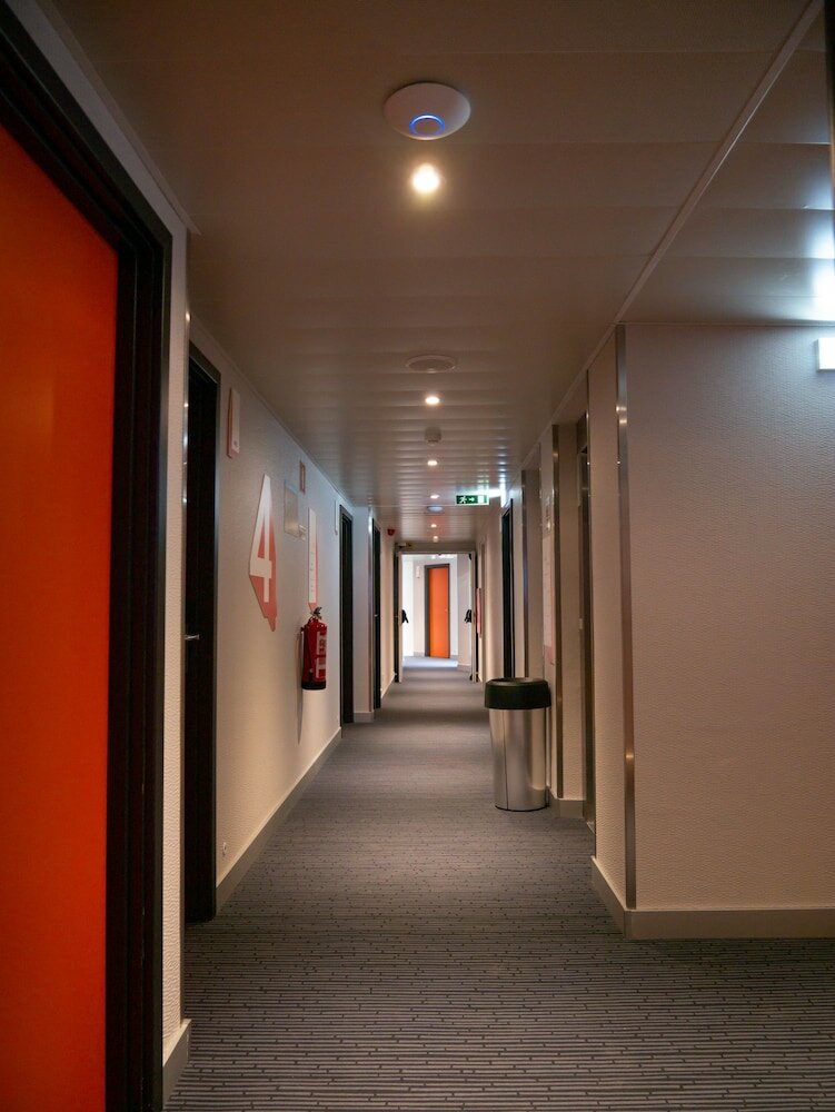 Фото EasyHotel Lisbon