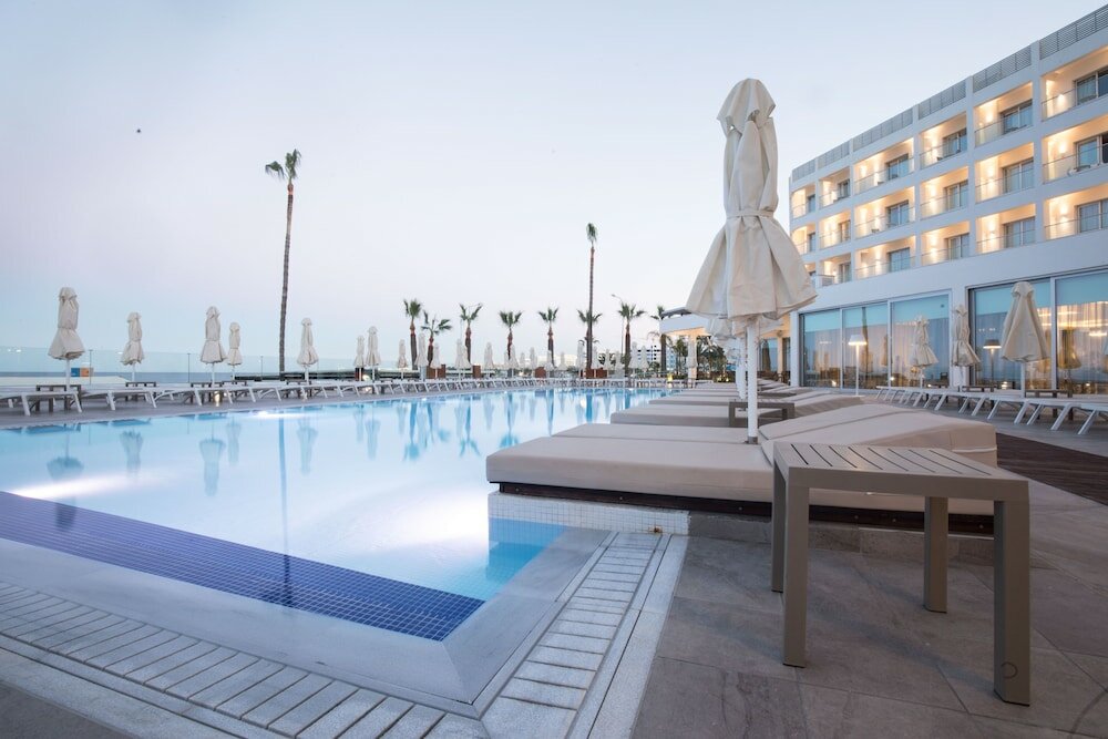 Фото Evalena Beach Hotel