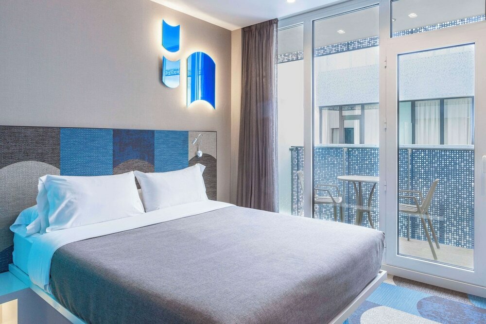 Фото Hotel Macia Sevilla Kubb