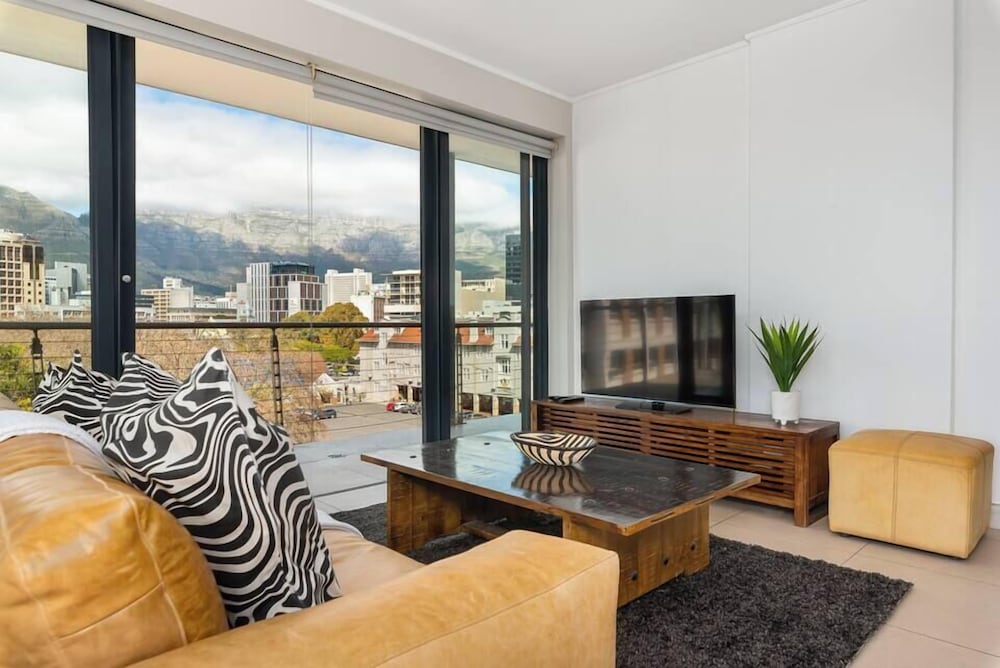 Фото The Rockwell Luxury Suites