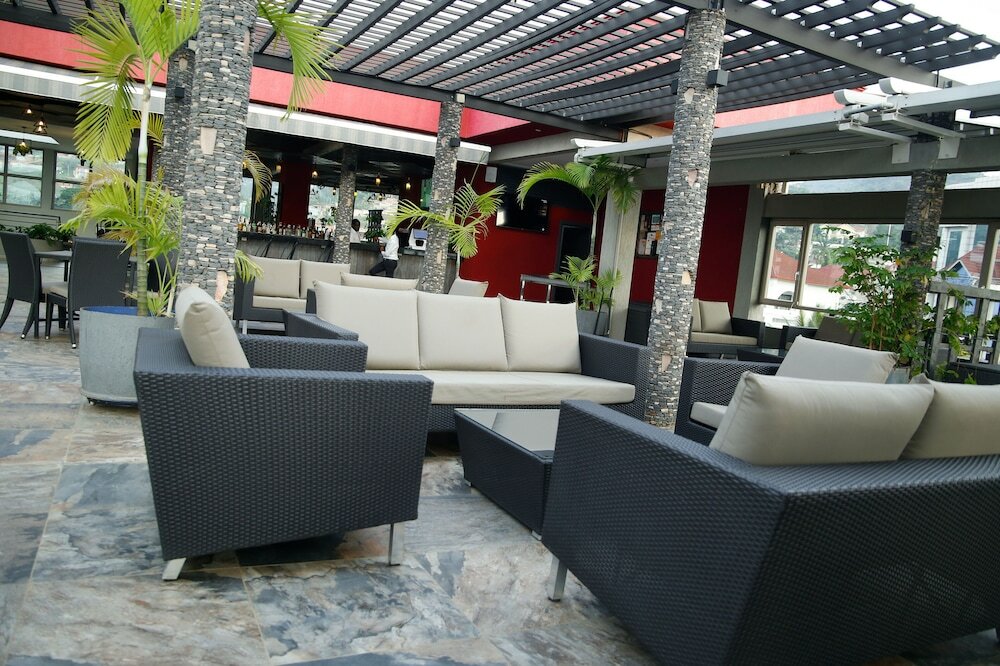 Фото Kiriri Garden Hotel